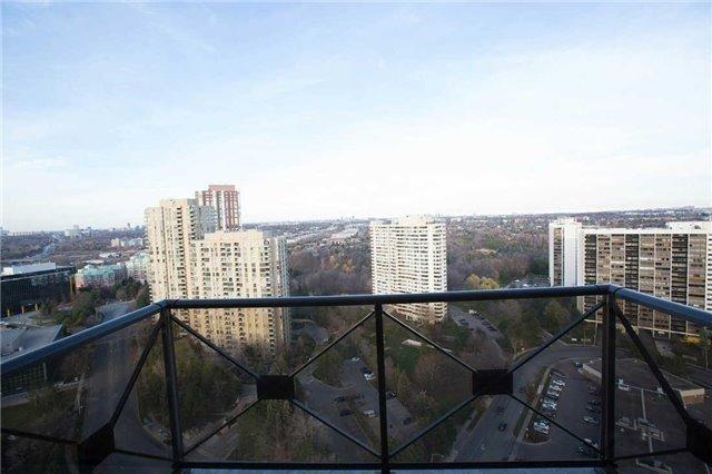 Ph 204 - 133 Wynford Dr, Condo with 2 bedrooms, 2 bathrooms and 1 parking in Toronto ON | Image 2