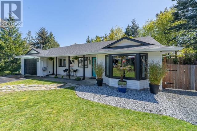 6827 Burr Dr, House detached with 3 bedrooms, 2 bathrooms and 4 parking in Sooke BC | Image 1