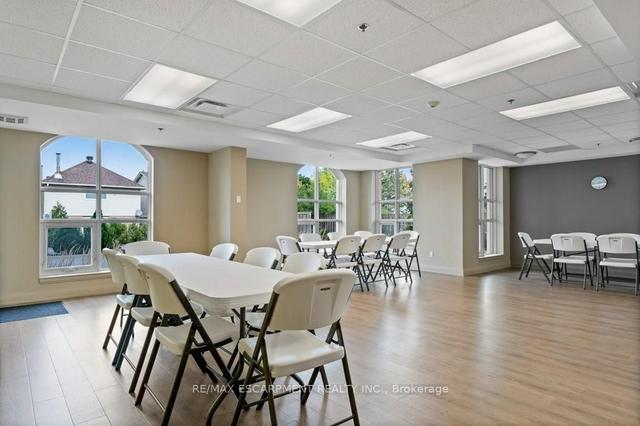 504 - 319 Highway 8, Condo with 2 bedrooms, 2 bathrooms and 1 parking in Hamilton ON | Image 27