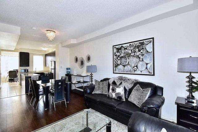 36 - 4699 Kingston Rd, Townhouse with 3 bedrooms, 3 bathrooms and 1 parking in Toronto ON | Image 2