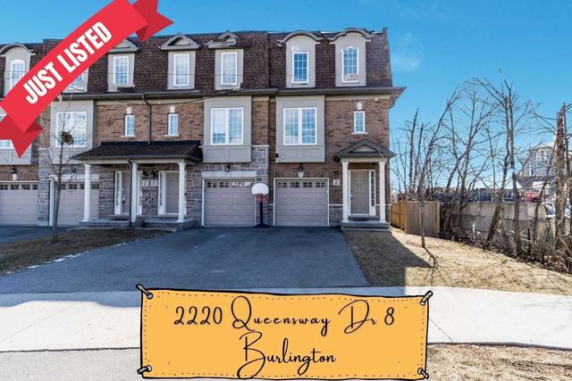 8 - 2220 Queensway Dr, Townhouse with 3 bedrooms, 4 bathrooms and 4 parking in Burlington ON | Image 1