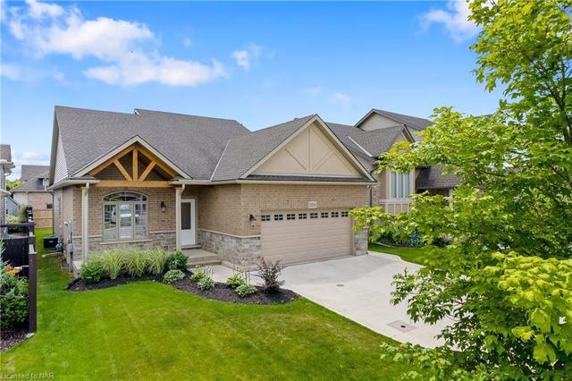 9268 Eagle Ridge Drive, House detached with 4 bedrooms, 2 bathrooms and 6 parking in Niagara Falls ON | Image 2