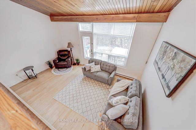 64 - 351 Military Tr, Townhouse with 3 bedrooms, 2 bathrooms and 2 parking in Toronto ON | Image 6