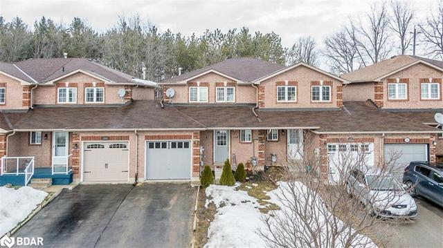 386 Dunsmore Lane, House attached with 3 bedrooms, 1 bathrooms and 3 parking in Barrie ON | Image 42