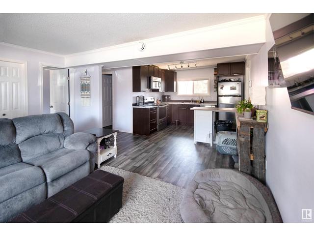 108 23 St, House detached with 2 bedrooms, 1 bathrooms and null parking in Cold Lake AB | Image 7