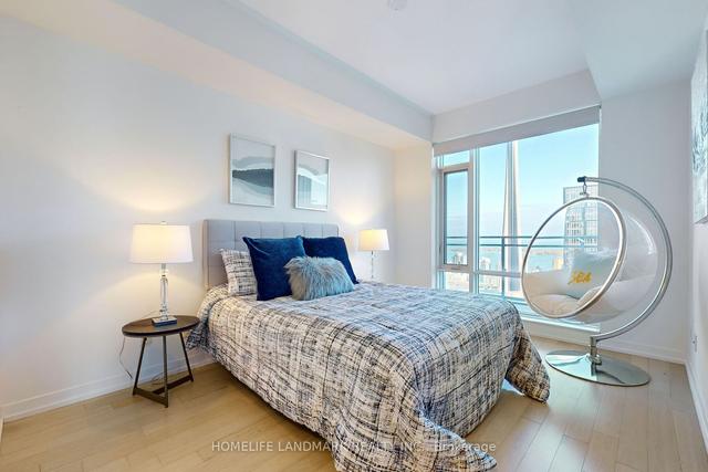 4310 - 21 Widmer St, Condo with 3 bedrooms, 2 bathrooms and 2 parking in Toronto ON | Image 7