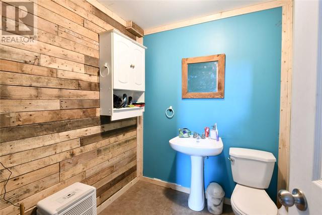 899 Pouch Cove Line, House detached with 5 bedrooms, 1 bathrooms and null parking in Pouch Cove NL | Image 22