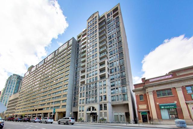1105 - 388 Bloor St E, Condo with 2 bedrooms, 2 bathrooms and 1 parking in Toronto ON | Image 1