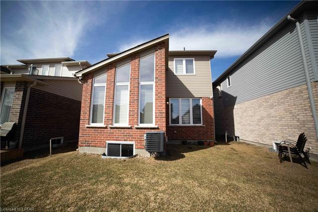 1703 O'hanlan Lane, House detached with 3 bedrooms, 2 bathrooms and 3 parking in London ON | Image 4