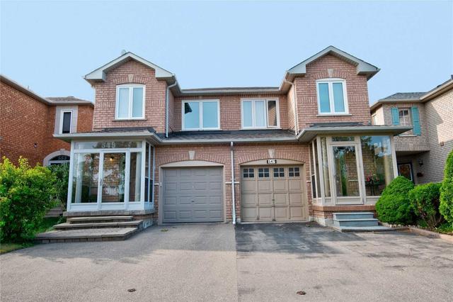 549 Cottagers Green Dr, House semidetached with 3 bedrooms, 3 bathrooms and 4 parking in Mississauga ON | Image 1