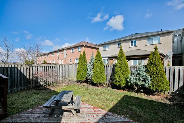 18 River Ridge Blvd, House detached with 3 bedrooms, 3 bathrooms and 4 parking in Aurora ON | Image 29