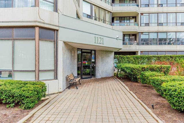 408 - 1121 Steeles Ave W, Condo with 2 bedrooms, 2 bathrooms and 1 parking in Toronto ON | Card Image