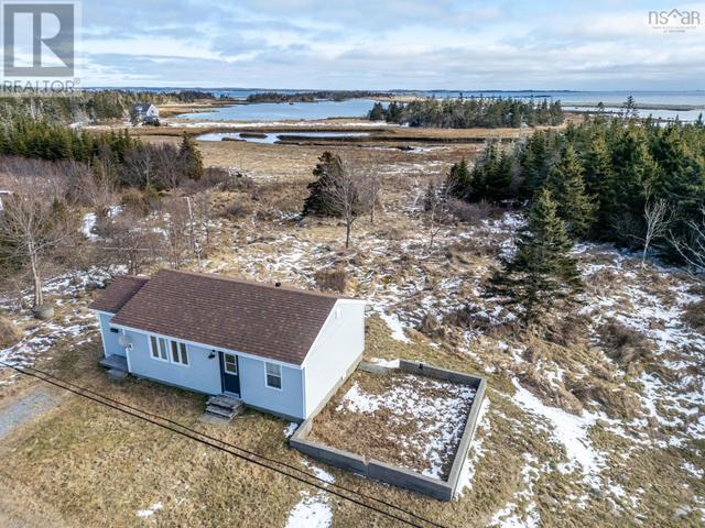 3745 Port La Tour Road, House detached with 1 bedrooms, 1 bathrooms and null parking in Barrington NS | Image 9