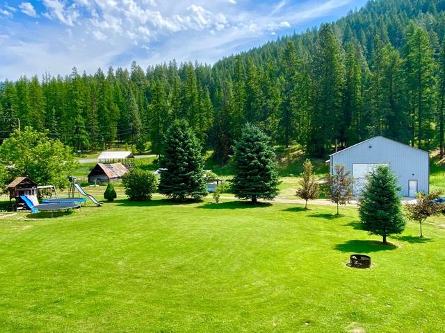 11325 Granby Road, House detached with 4 bedrooms, 3 bathrooms and null parking in Kootenay Boundary D BC | Image 7