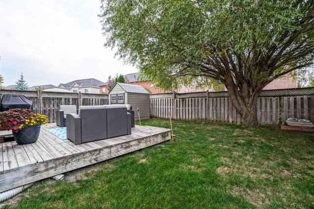 85 Viceroy Cres, House attached with 4 bedrooms, 4 bathrooms and 3 parking in Brampton ON | Image 35