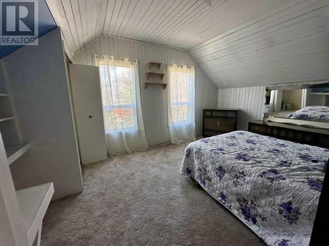1966 Mackenzie 20 Highway, House detached with 3 bedrooms, 1 bathrooms and null parking in Central Coast C BC | Image 27