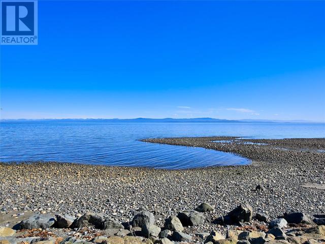 15 - 5251 Island Hwy W, House detached with 4 bedrooms, 2 bathrooms and 2 parking in Nanaimo H BC | Image 51