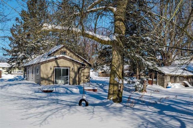 46 Mary St W, House detached with 2 bedrooms, 1 bathrooms and 4 parking in Kawartha Lakes ON | Image 29