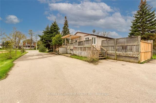 24 Talbot St E St E, House detached with 2 bedrooms, 2 bathrooms and 10 parking in Haldimand County ON | Image 16