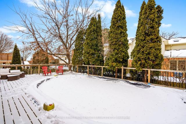 13 Boese Crt, House detached with 3 bedrooms, 4 bathrooms and 7 parking in St. Catharines ON | Image 21