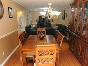 83 Chloe Cres, House detached with 3 bedrooms, 3 bathrooms and 1 parking in Markham ON | Image 20