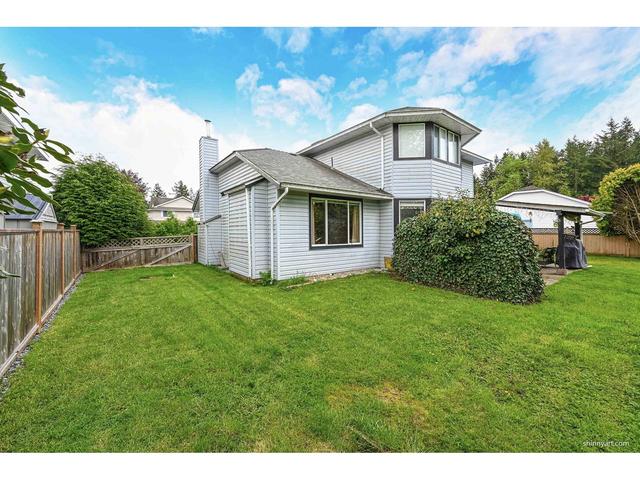 3373 198a Street, House detached with 4 bedrooms, 3 bathrooms and 6 parking in Langley BC | Image 5