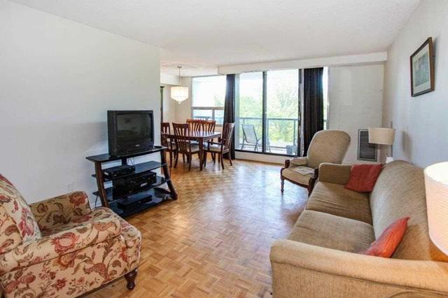 301 - 92 Church St, Condo with 2 bedrooms, 2 bathrooms and 1 parking in Ajax ON | Image 4
