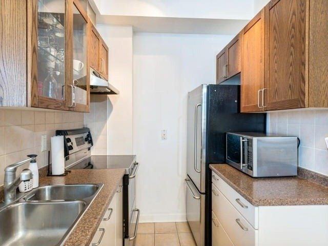 508 - 438 Richmond St W, Condo with 0 bedrooms, 1 bathrooms and 0 parking in Toronto ON | Image 3