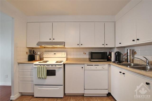 1006 - 960 Teron Road, Condo with 2 bedrooms, 2 bathrooms and 1 parking in Ottawa ON | Image 13