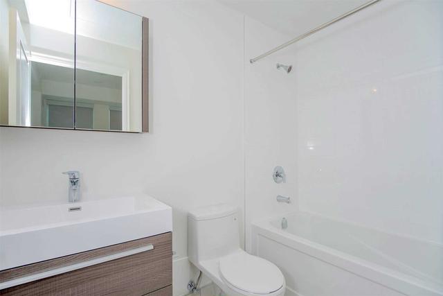 1112a - 10 Rouge Valley Dr W, Condo with 1 bedrooms, 2 bathrooms and 1 parking in Markham ON | Image 11