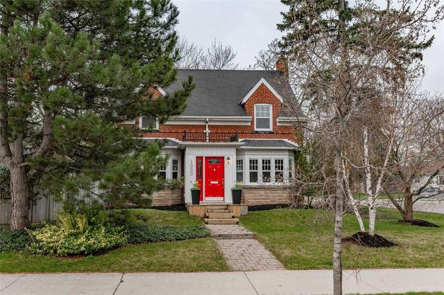 1050 King Rd, House detached with 3 bedrooms, 3 bathrooms and 4 parking in Burlington ON | Image 1
