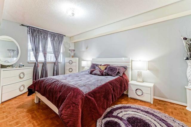 109 - 3 Lisa St, Condo with 2 bedrooms, 2 bathrooms and 1 parking in Brampton ON | Image 14