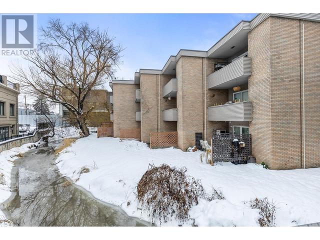 102 - 1761 Pandosy Street, Condo with 1 bedrooms, 1 bathrooms and 1 parking in Kelowna BC | Image 15