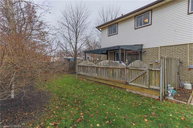 k - 21 Centennial Drive, House attached with 3 bedrooms, 1 bathrooms and 1 parking in Brantford ON | Image 26