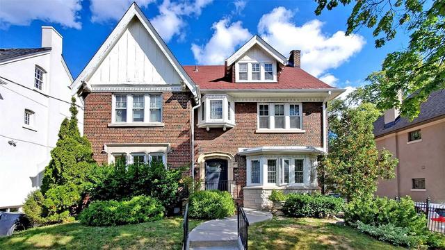 445 Oriole Pkwy, House detached with 6 bedrooms, 4 bathrooms and 5 parking in Toronto ON | Image 1