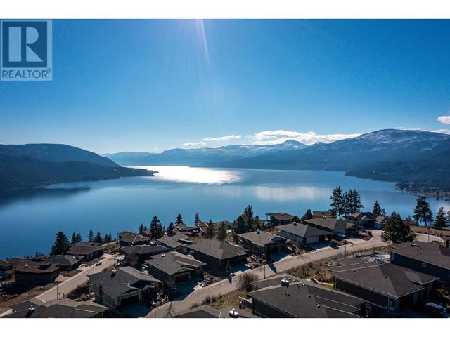 8972 Bayswater Place, House detached with 3 bedrooms, 3 bathrooms and 2 parking in Vernon BC | Image 2