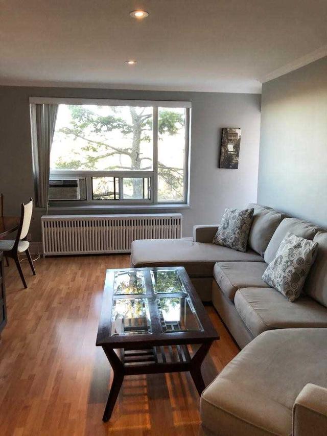 415 - 2550 Bathurst St, Condo with 1 bedrooms, 1 bathrooms and 0 parking in Toronto ON | Image 4