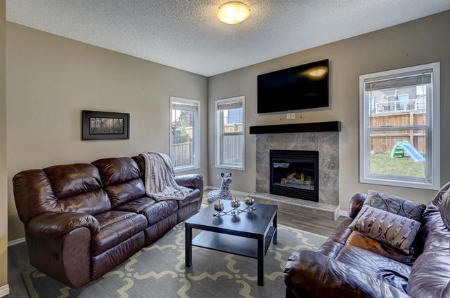 29 Sage Valley Road Nw, House detached with 3 bedrooms, 2 bathrooms and 2 parking in Calgary AB | Image 6