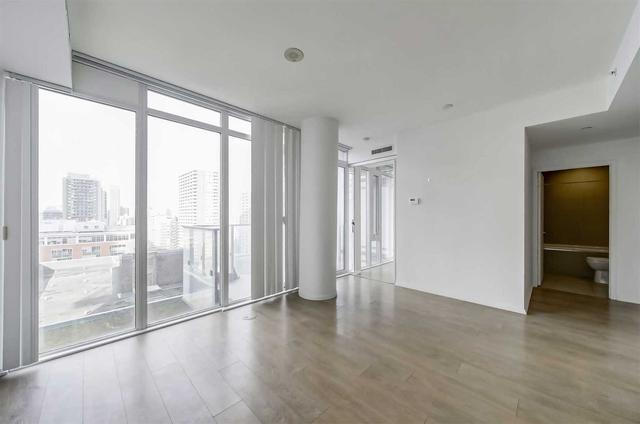 1209 - 75 St Nicholas St, Condo with 1 bedrooms, 1 bathrooms and 0 parking in Toronto ON | Image 9
