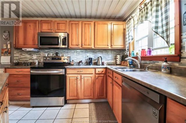 747 Portage Vale Rd, House detached with 2 bedrooms, 1 bathrooms and null parking in Cardwell NB | Image 12