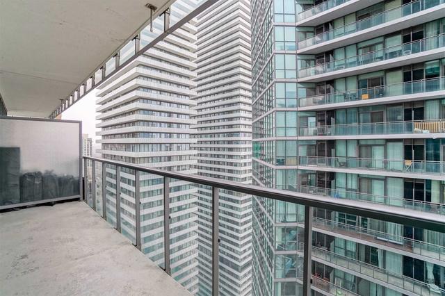 3010 - 33 Charles St E, Condo with 1 bedrooms, 1 bathrooms and 0 parking in Toronto ON | Image 14