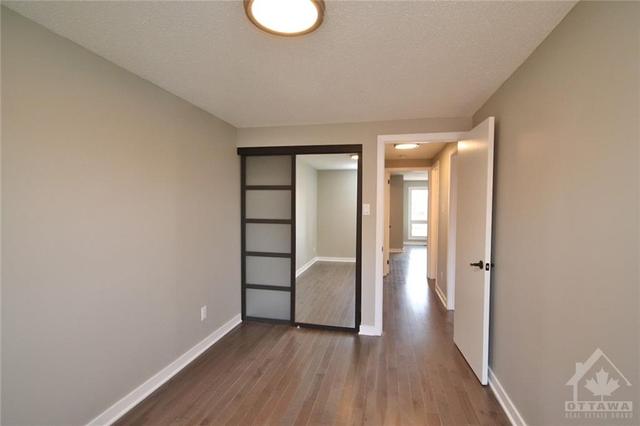 20 Jenny Private, Townhouse with 3 bedrooms, 3 bathrooms and 2 parking in Ottawa ON | Image 23