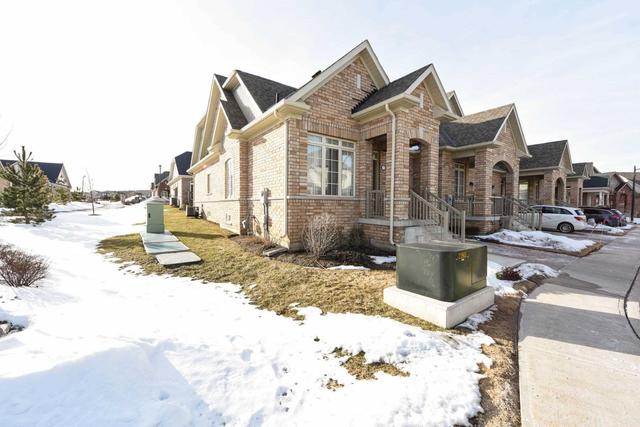 26 Lobelia St, Townhouse with 3 bedrooms, 4 bathrooms and 2 parking in Brampton ON | Image 12