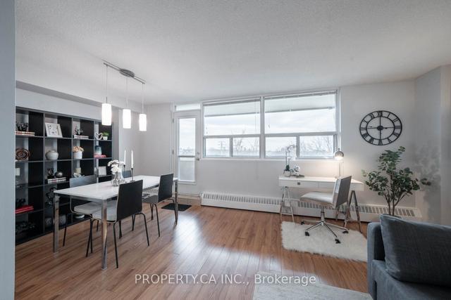 707 - 541 Blackthorn Ave, Condo with 1 bedrooms, 1 bathrooms and 1 parking in Toronto ON | Image 5