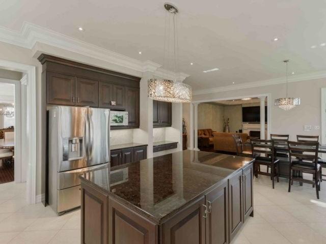 34 Kelways Circ, House detached with 5 bedrooms, 6 bathrooms and 11 parking in Brampton ON | Image 12