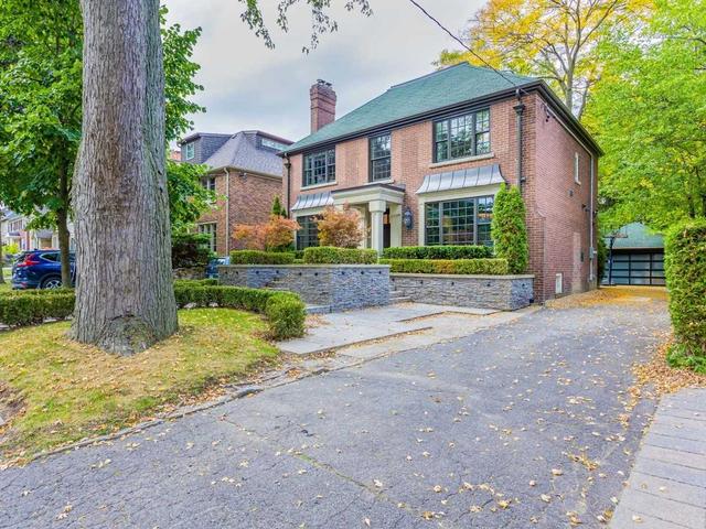 168 Cortleigh Blvd, House detached with 3 bedrooms, 4 bathrooms and 3 parking in Toronto ON | Image 12
