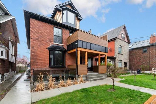 186 Evelyn Ave, House detached with 4 bedrooms, 6 bathrooms and 7 parking in Toronto ON | Image 1