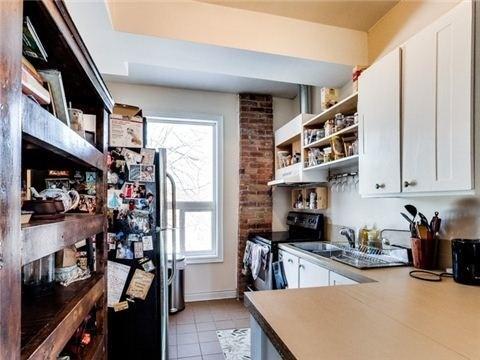 Top2Fls - 4 Elm Grove Ave N, House detached with 2 bedrooms, 2 bathrooms and null parking in Toronto ON | Image 6