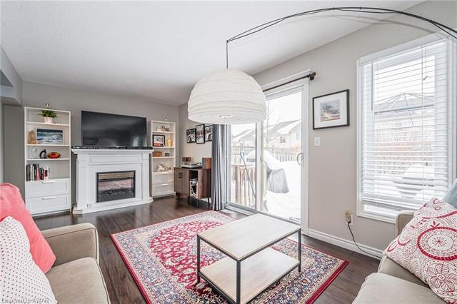 40 Edwards Street, House attached with 3 bedrooms, 2 bathrooms and 3 parking in Guelph ON | Image 7