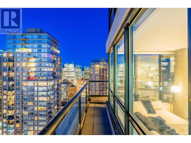 2807 - 909 Mainland Street, Condo with 2 bedrooms, 2 bathrooms and 1 parking in Vancouver BC | Image 28